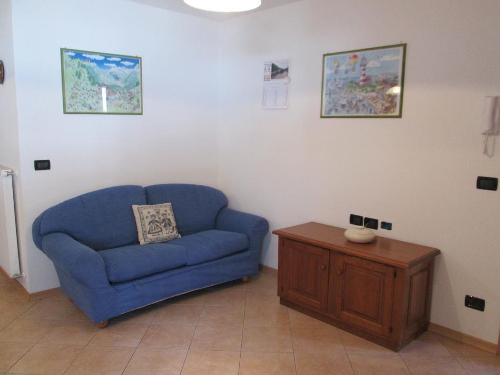 Debora Apartamento Roncegno Quarto foto